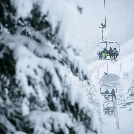 Daire Apartamento Ski Amadeus